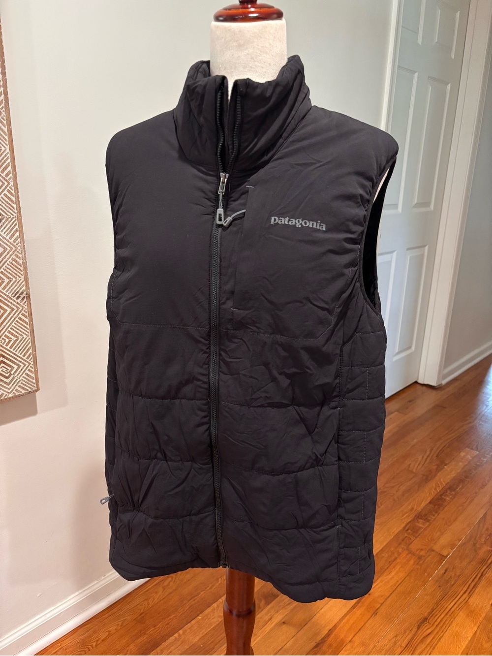 Men’s Large Patagonia Puffer Vest Lightweight Black